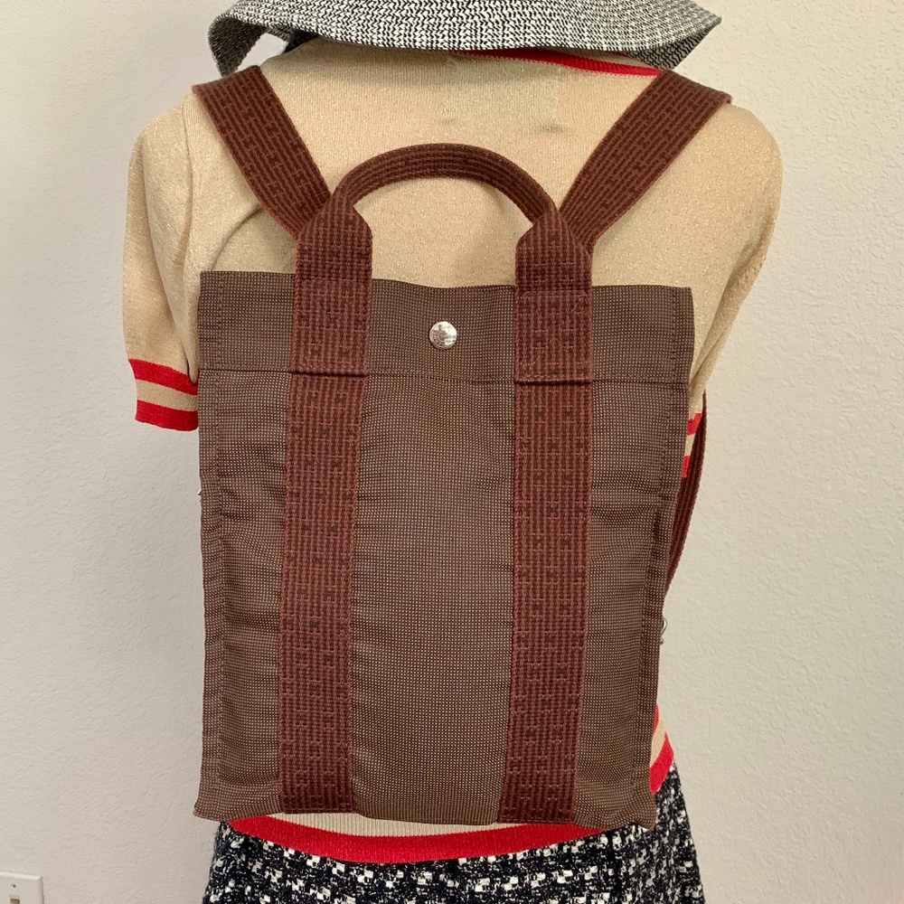 💯Authentic  HERMES Her Line Ados PM Backpack